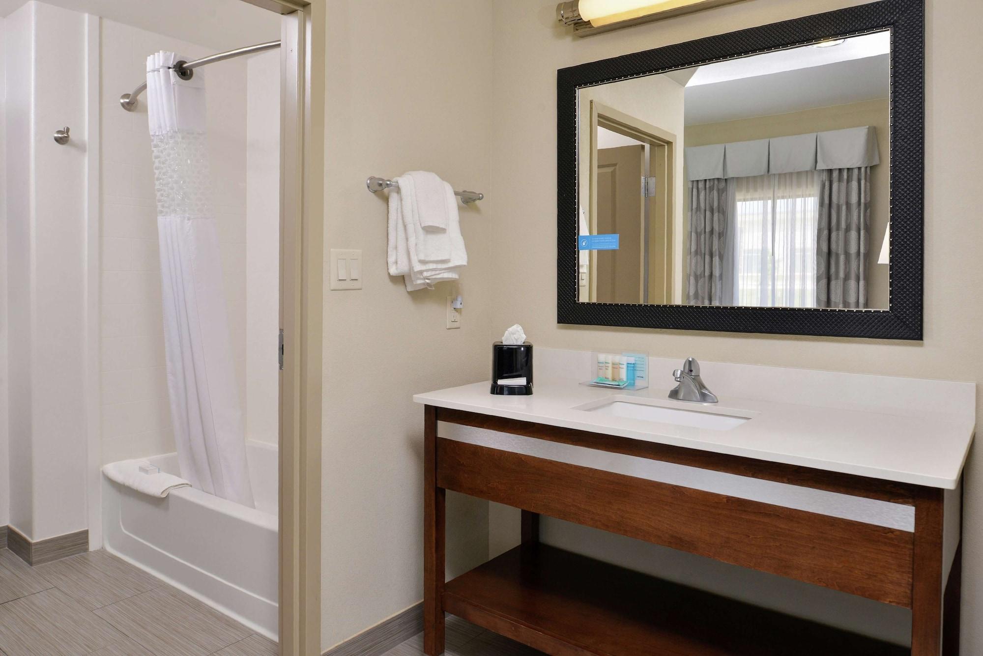 Hampton Inn And Suites Hutto Buitenkant foto