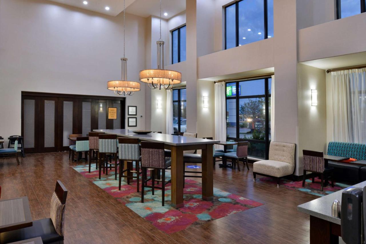 Hampton Inn And Suites Hutto Buitenkant foto