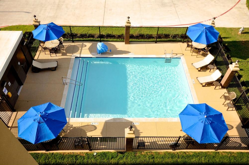 Hampton Inn And Suites Hutto Buitenkant foto