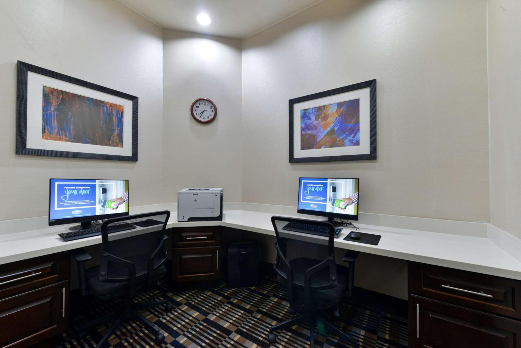Hampton Inn And Suites Hutto Buitenkant foto