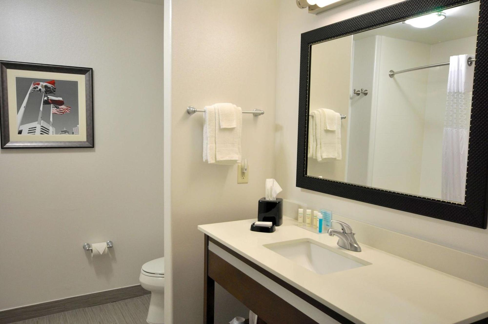 Hampton Inn And Suites Hutto Buitenkant foto