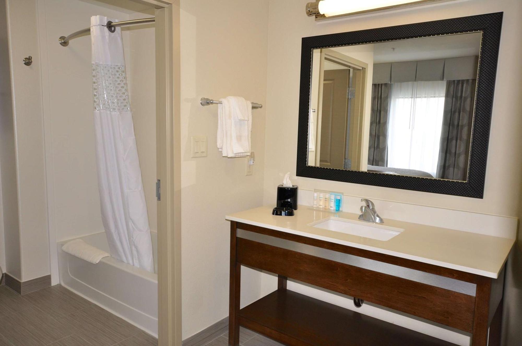 Hampton Inn And Suites Hutto Buitenkant foto