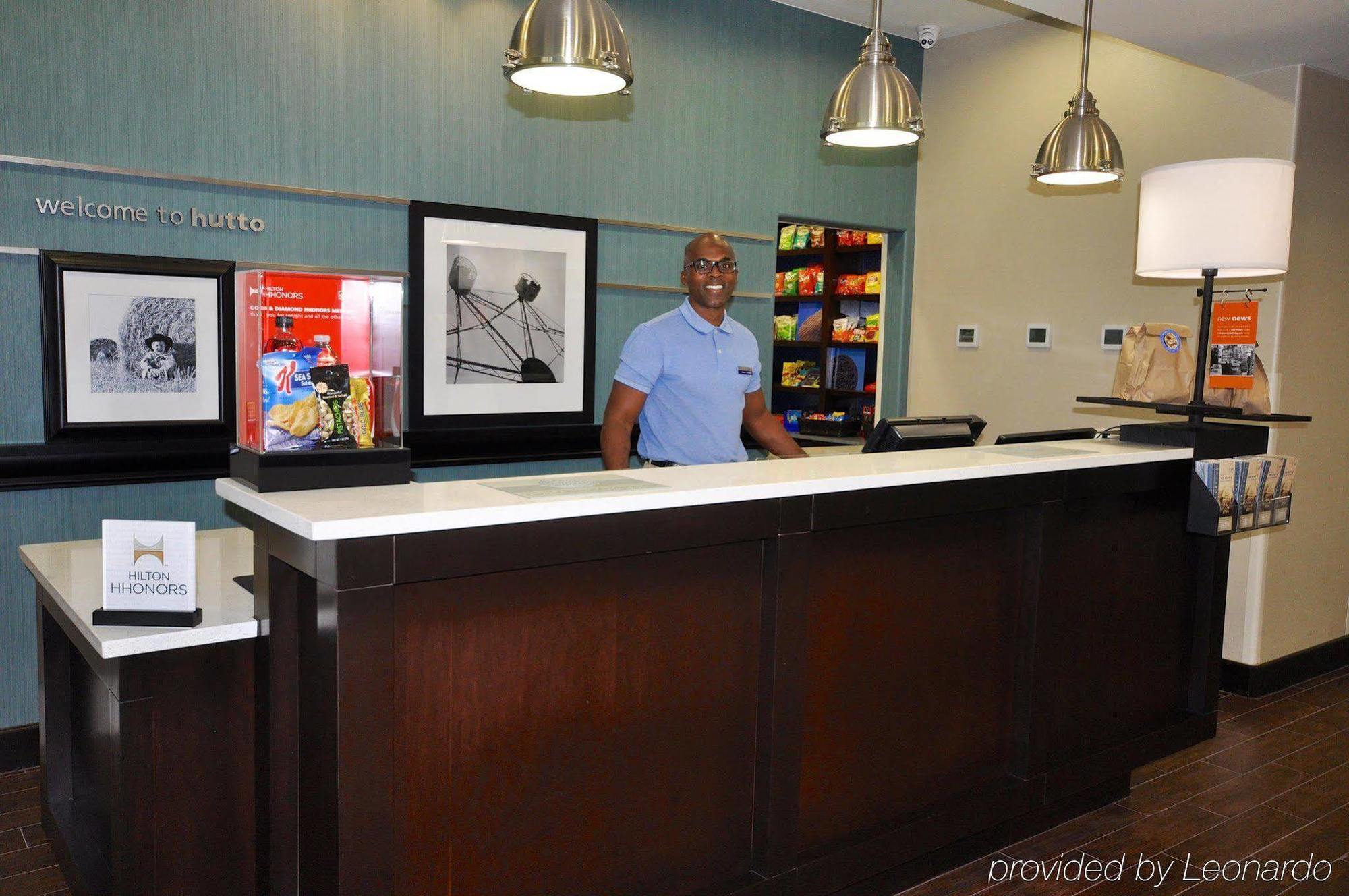 Hampton Inn And Suites Hutto Buitenkant foto